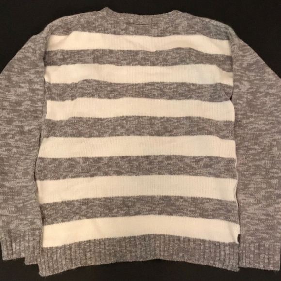 Cool Christmas Sweater - Picture 3 of 3